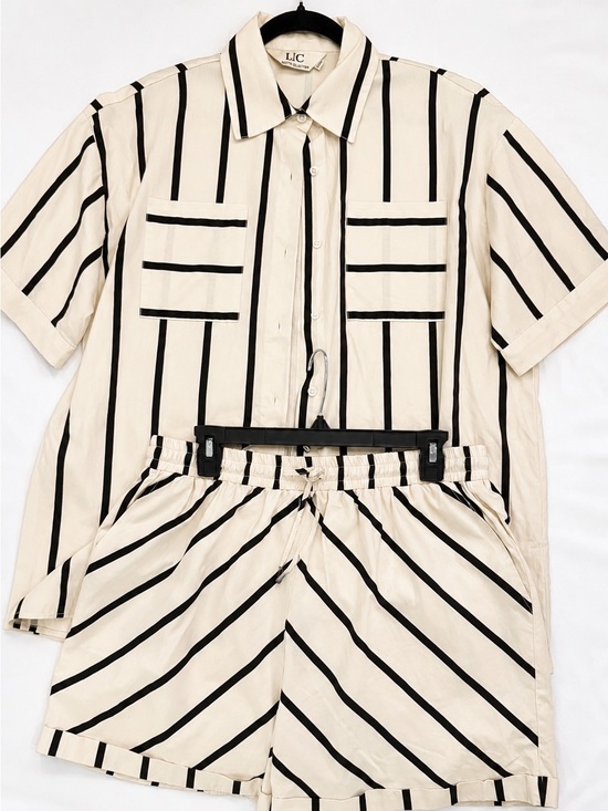 Other - LIC Beige & Black Striped Short Set- XXXL